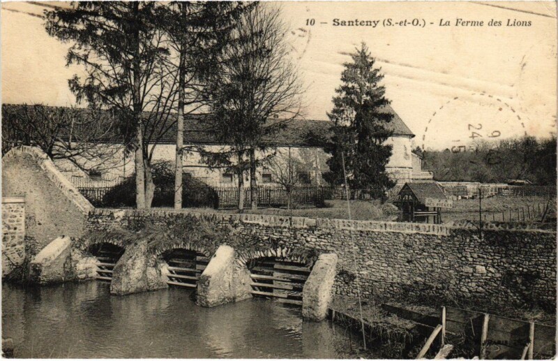 Carte postale ancienne Santeny La Ferme des Lions France à Santeny