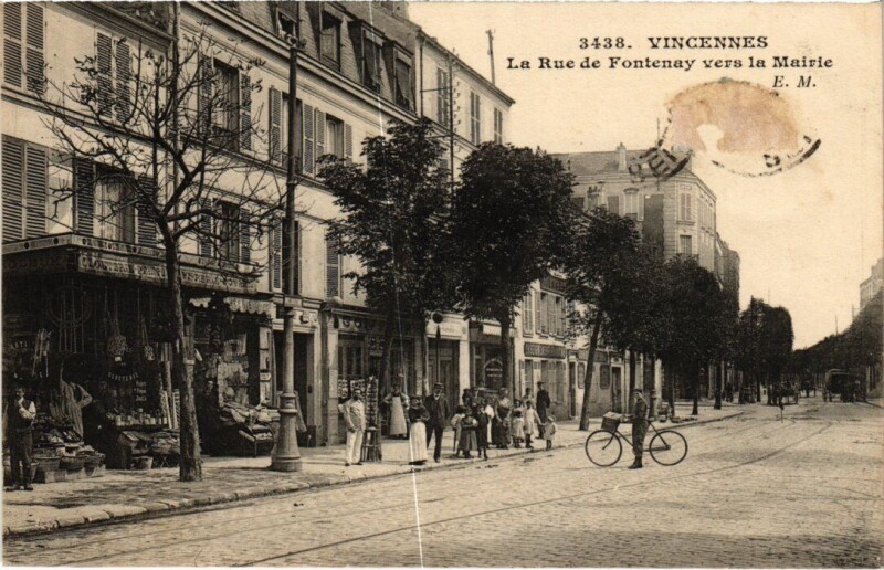Carte postale ancienne Bois de Vincennes Cafe Concert des Iles Laumesnil France à Vincennes