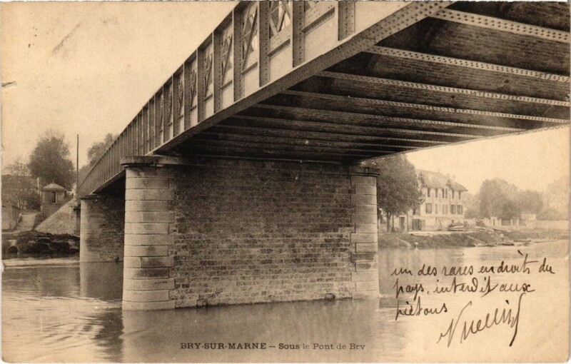 Carte postale ancienne Bry sur Marne Sous le Pont de Bry France à Bry-sur-Marne