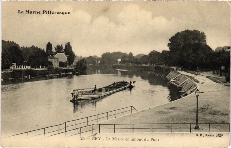 Carte postale ancienne Bry sur Marne La Marne en amont du Pont France à Bry-sur-Marne