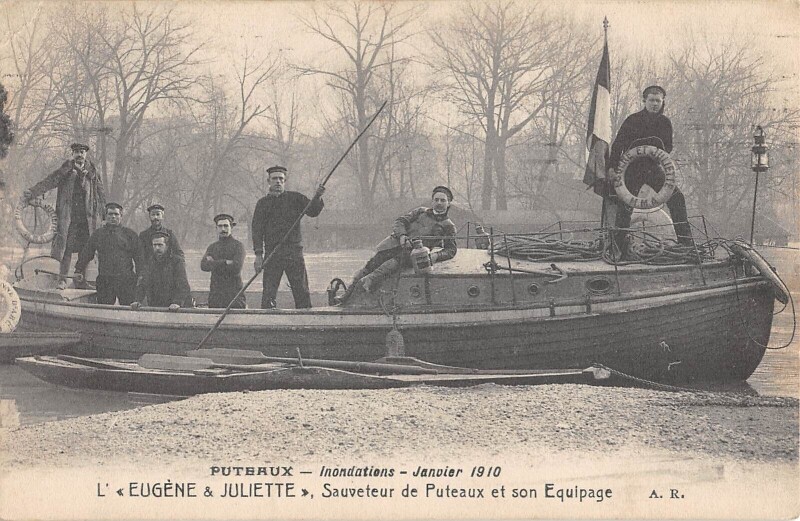 Carte postale ancienne Puteaux - L'Eugene Et Juliette - Sauveteur De Puteaux Et Son Equipage à Puteaux