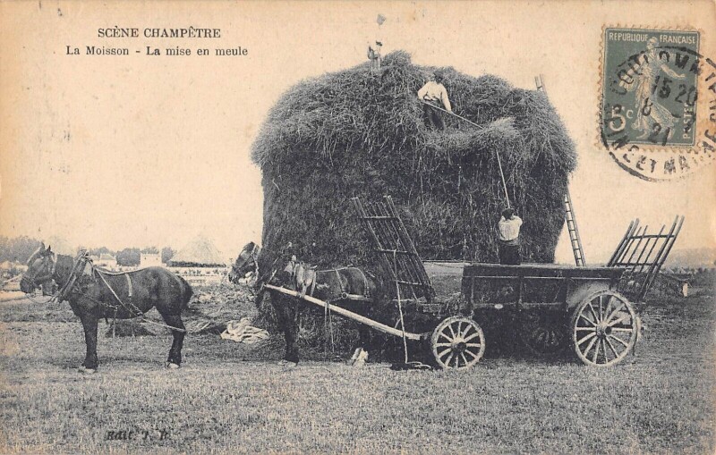 Carte postale ancienne / Agriculture / Scene Champetre / La Moisson / La Mise En Meule