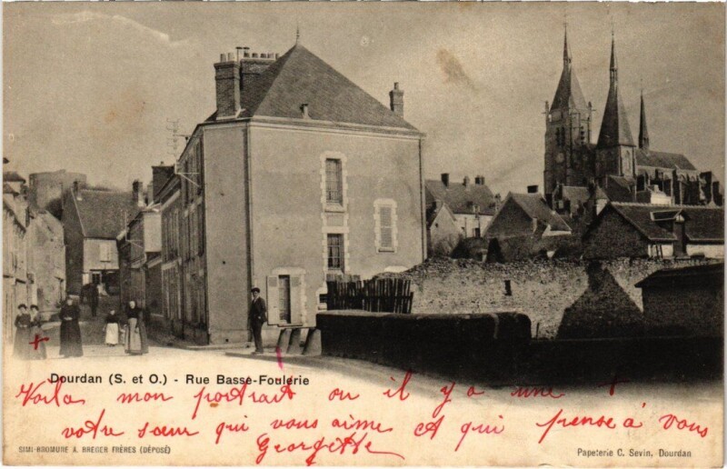Carte postale ancienne Dourdan Rue Basse-Foulerie France à Dourdan