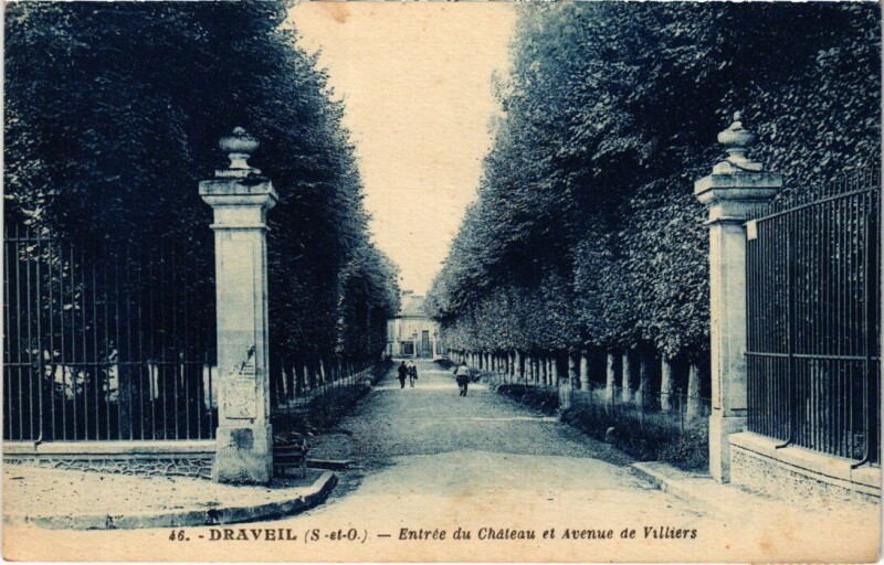 Carte postale ancienne Draveil Entree du Chateau et Avenue de Villiers France à Draveil
