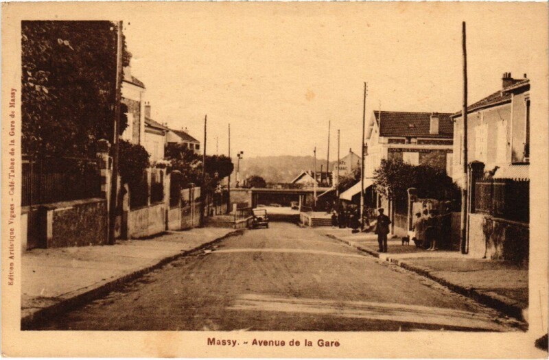 Carte postale ancienne Massy Avenue de la Gare France à Massy