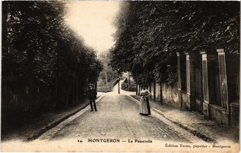 Carte postale ancienne Montgeron La Passarelle France à Montgeron