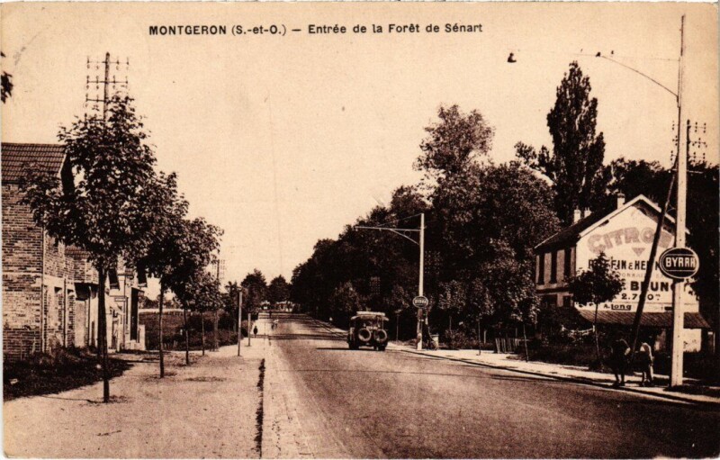 Carte postale ancienne Montgeron Entree de la Foret de Senart France à Montgeron