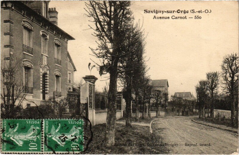 Carte postale ancienne Savigny sur Orge Avenue Carnot France à Savigny-sur-Orge