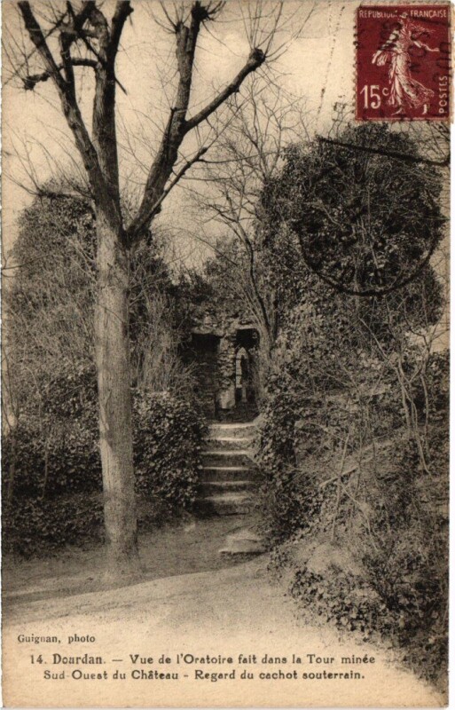 Carte postale ancienne Dourdan Vue de l'Oratoire fait dans la Tour France à Dourdan
