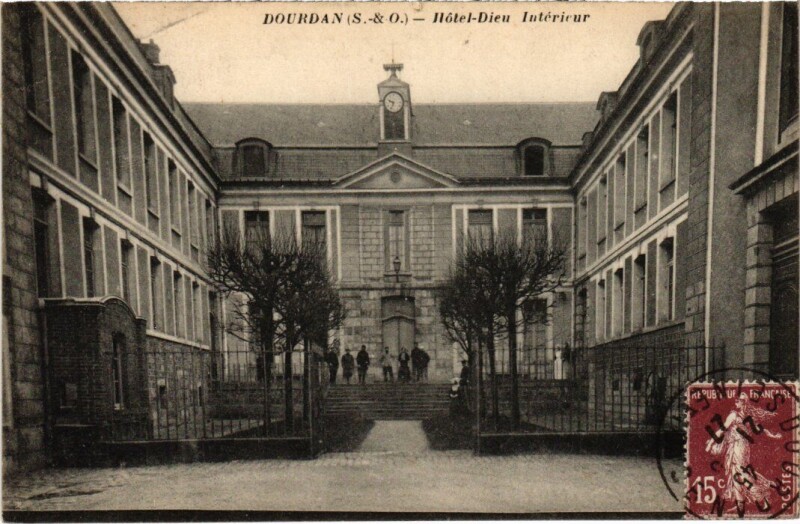 Carte postale ancienne Dourdan Hotel-Dieu Interieur France à Dourdan