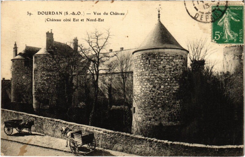 Carte postale ancienne Dourdan Vue du Chateau France à Dourdan