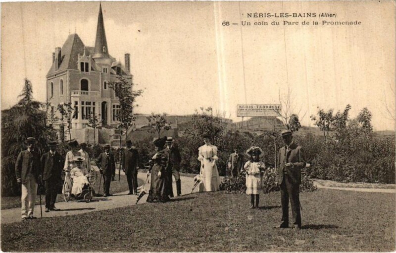 Carte postale ancienne Neris-les-Bains - Un coin du Parc de la Promenade à Néris-les-Bains