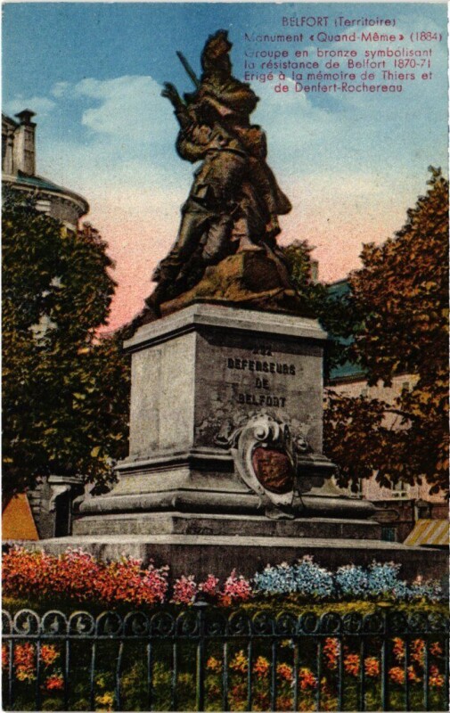 Carte postale ancienne Belfort Monument Quand Meme à Belfort