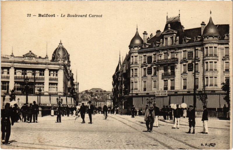 Carte postale ancienne Belfort Boulevard Carnot à Belfort