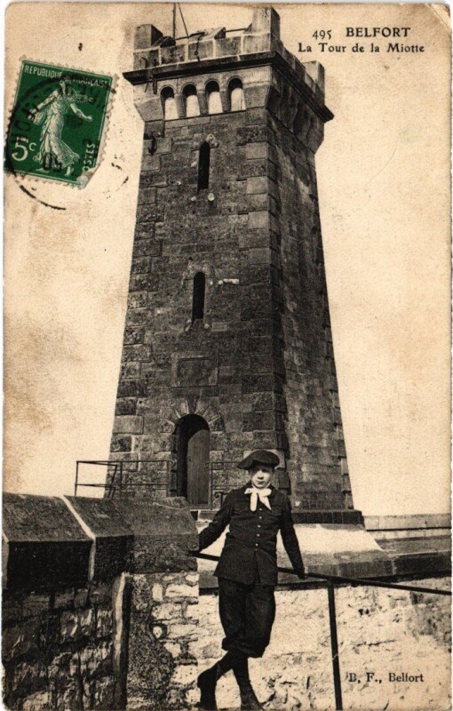 Carte postale ancienne Belfort Tour de la Miotte à Belfort