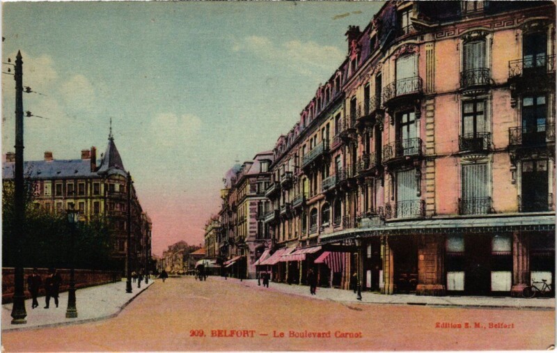 Carte postale ancienne Belfort Boulevard Carnot à Belfort