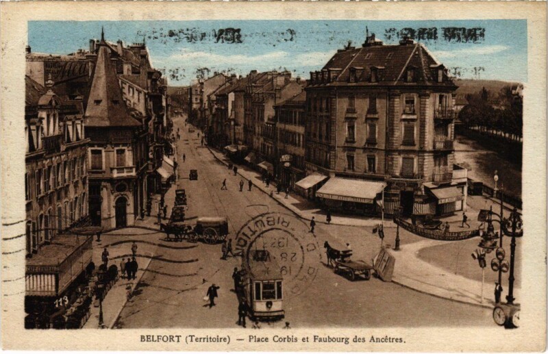Carte postale ancienne Belfort Place Corbis et Faubourg des Ancetres à Belfort