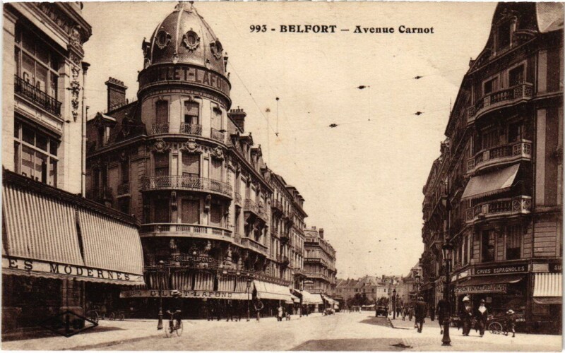 Carte postale ancienne Belfort Avenue Carnot à Belfort