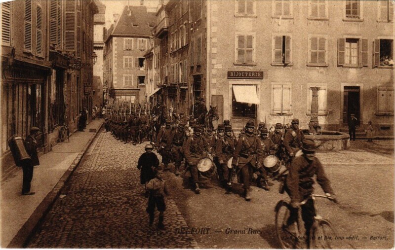 Carte postale ancienne Belfort Grande Rue à Belfort