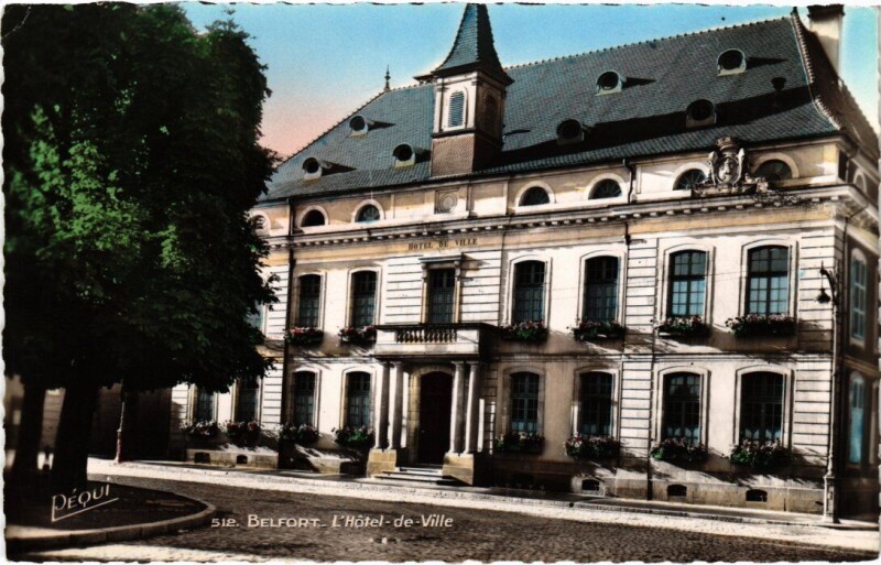 Carte postale ancienne Belfort Hotel de Ville à Belfort