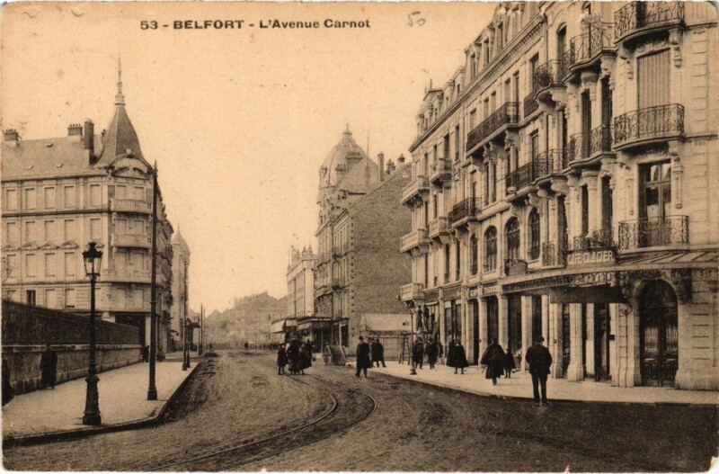 Carte postale ancienne Belfort Avenue Carnot à Belfort