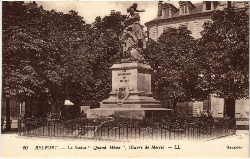 Carte postale ancienne Belfort Statue Quand Meme à Belfort