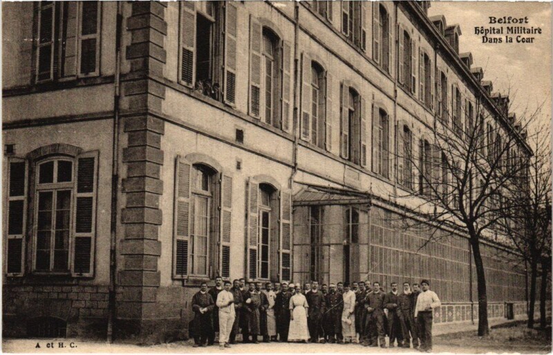 Carte postale ancienne Belfort Hopital Militaire à Belfort
