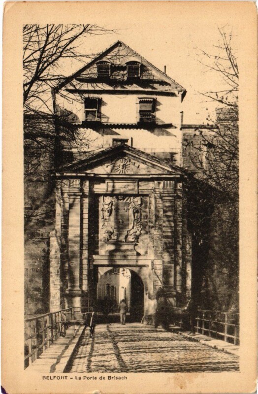 Carte postale ancienne Belfort Porte Brisach à Belfort