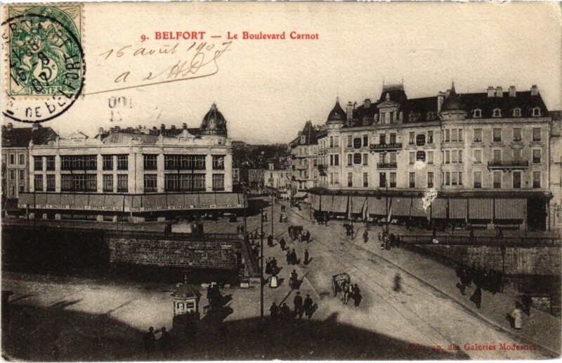 Carte postale ancienne Belfort Boulevard Carnot à Belfort