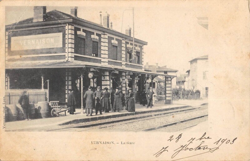 Carte postale ancienne Vernaison - La Gare à Vernaison