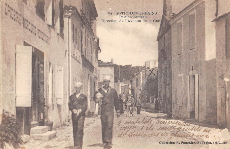 Carte postale ancienne Saint Trojan - Portion Centrale - Direction De L'Avenue De La Gare