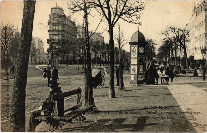 Carte postale ancienne St Mande Place de la Mairie