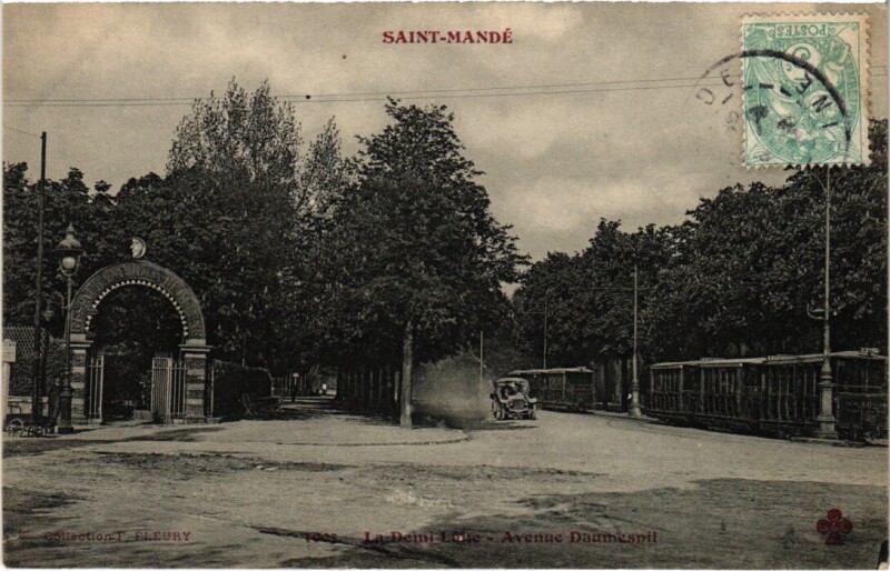 Carte postale ancienne St Mande La Demi Lune Avenue Daumesnil