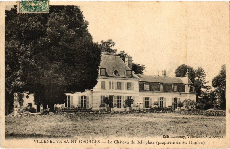 Carte postale ancienne Villeneuve Saint-Georges Le Chateau de Belleplace à Villeneuve-Saint-Georges
