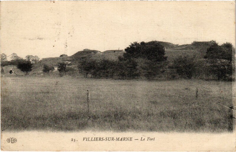 Carte postale ancienne Villiers sur Marne Le Fort à Villiers-sur-Marne