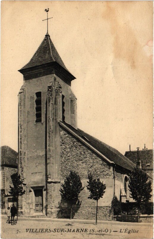 Carte postale ancienne Villiers sur Marne Eglise à Villiers-sur-Marne