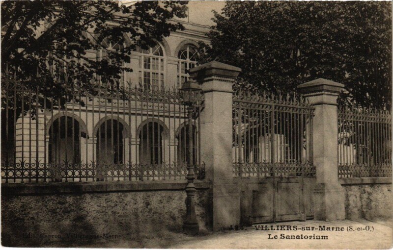 Carte postale ancienne Villiers sur Marne Le Sanatorium à Villiers-sur-Marne