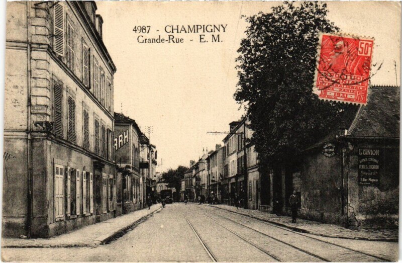 Carte postale ancienne Champigny Grande Rue