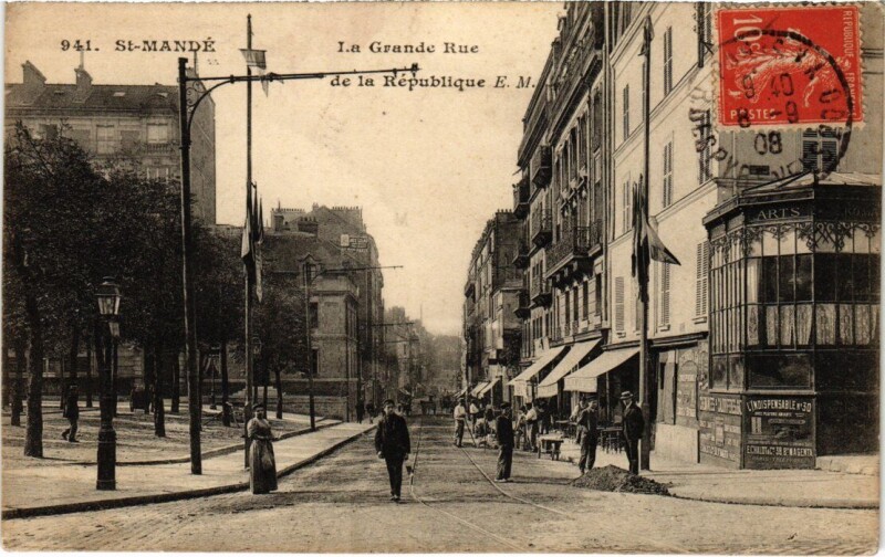 Carte postale ancienne St Mande Grande Rue de la Republique