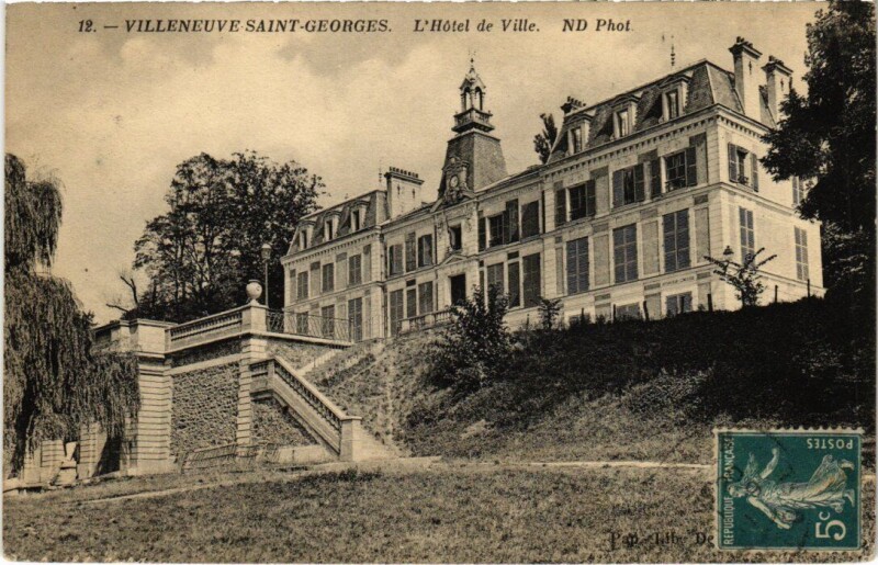 Carte postale ancienne Villeneuve Saint-Georges Hotel de Ville à Villeneuve-Saint-Georges