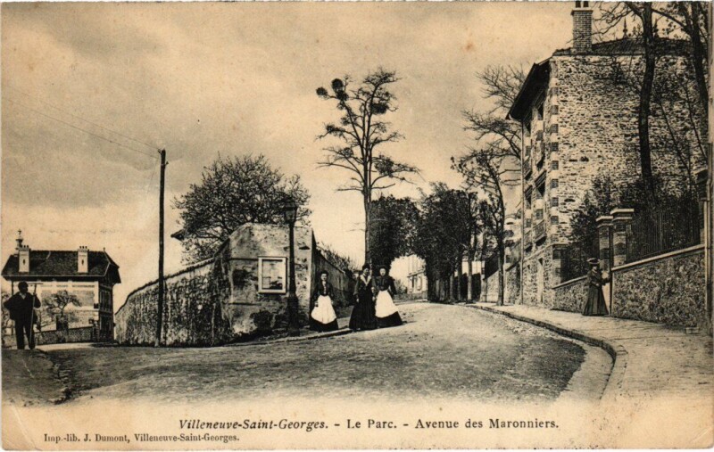 Carte postale ancienne Villeneuve Saint-Georges Le Parc Avenue des Maronniers à Villeneuve-Saint-Georges