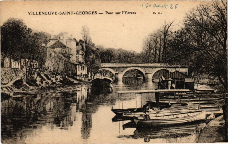 Carte postale ancienne Villeneuve Saint-Georges Pont sur l'Yerres à Villeneuve-Saint-Georges