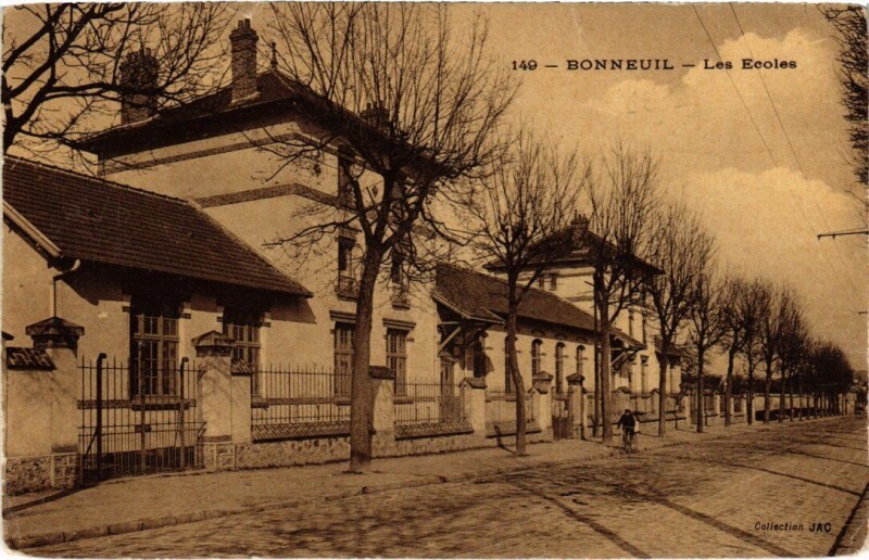 Carte postale ancienne Bonneuil Les Ecoles