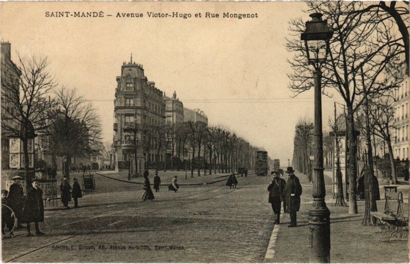 Carte postale ancienne St Mande Avenue Victor Hugo et Rue Mongenot