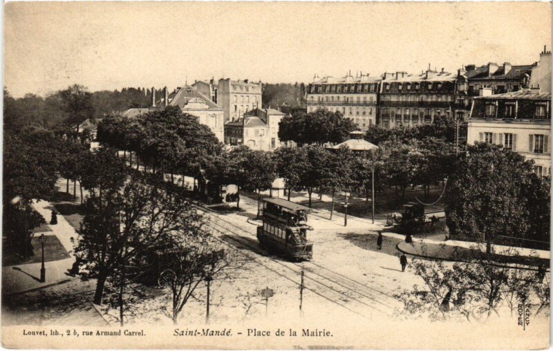 Carte postale ancienne St Mande Place de la Mairie