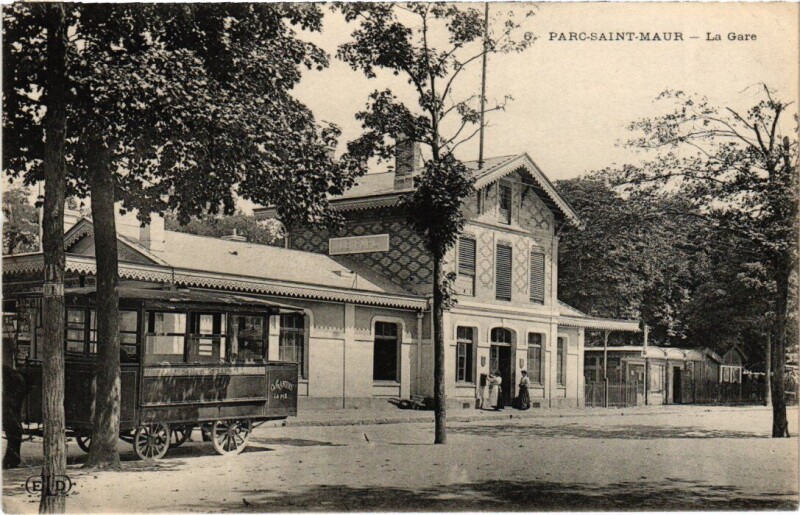 Carte postale ancienne St Maur La Gare