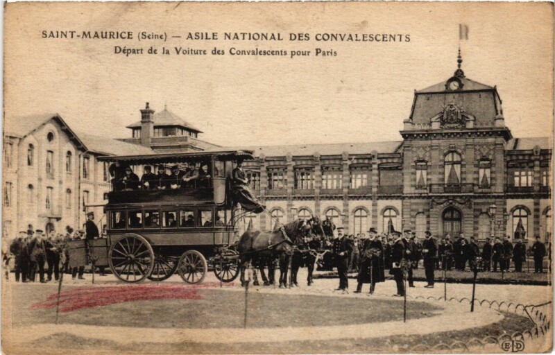 Carte postale ancienne St Maurice depart de la Voiture des Convalescents
