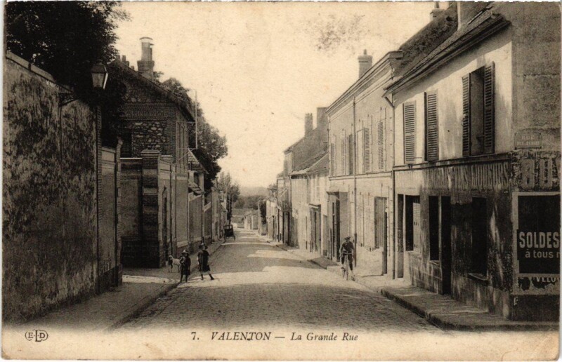 Carte postale ancienne Valenton Grande Rue à Valenton