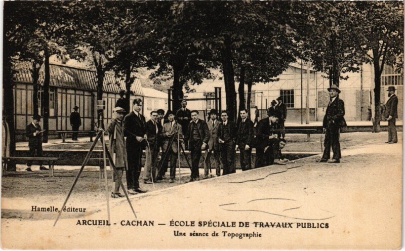 Carte postale ancienne Cachan Ecole Speciale de Travaux Publics à Cachan