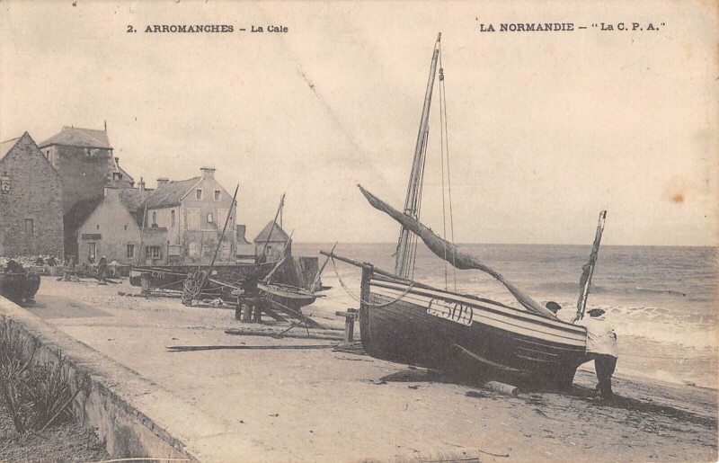 Carte postale ancienne Arromanches - La Cale